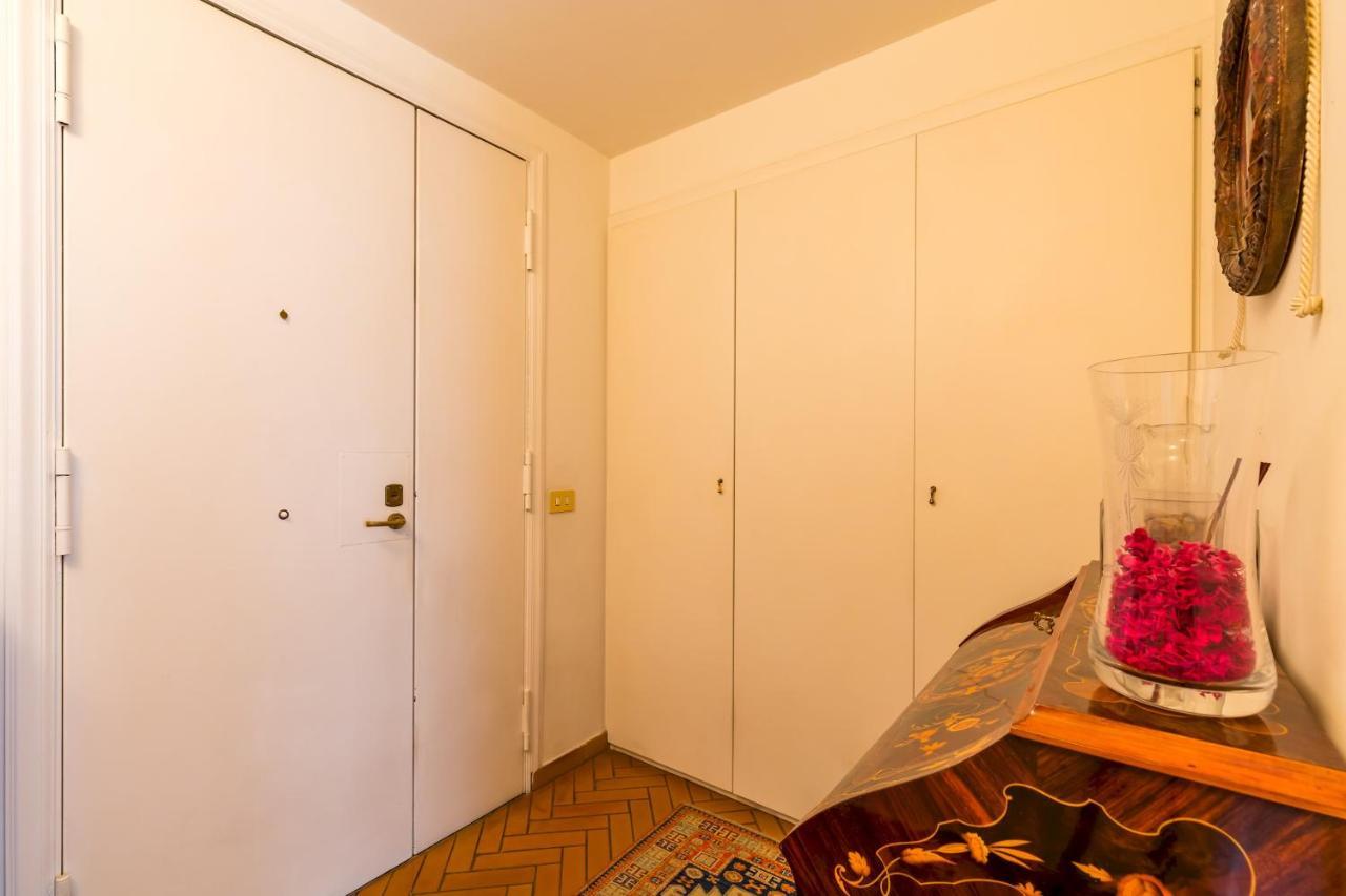 Residenza Capano Charming House By Napoliapartments Nápoles Exterior foto