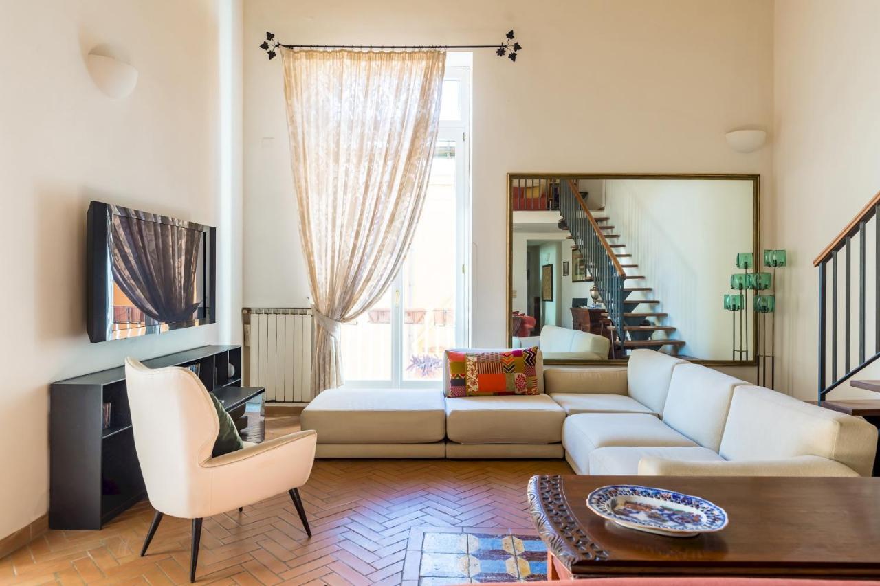 Residenza Capano Charming House By Napoliapartments Nápoles Exterior foto