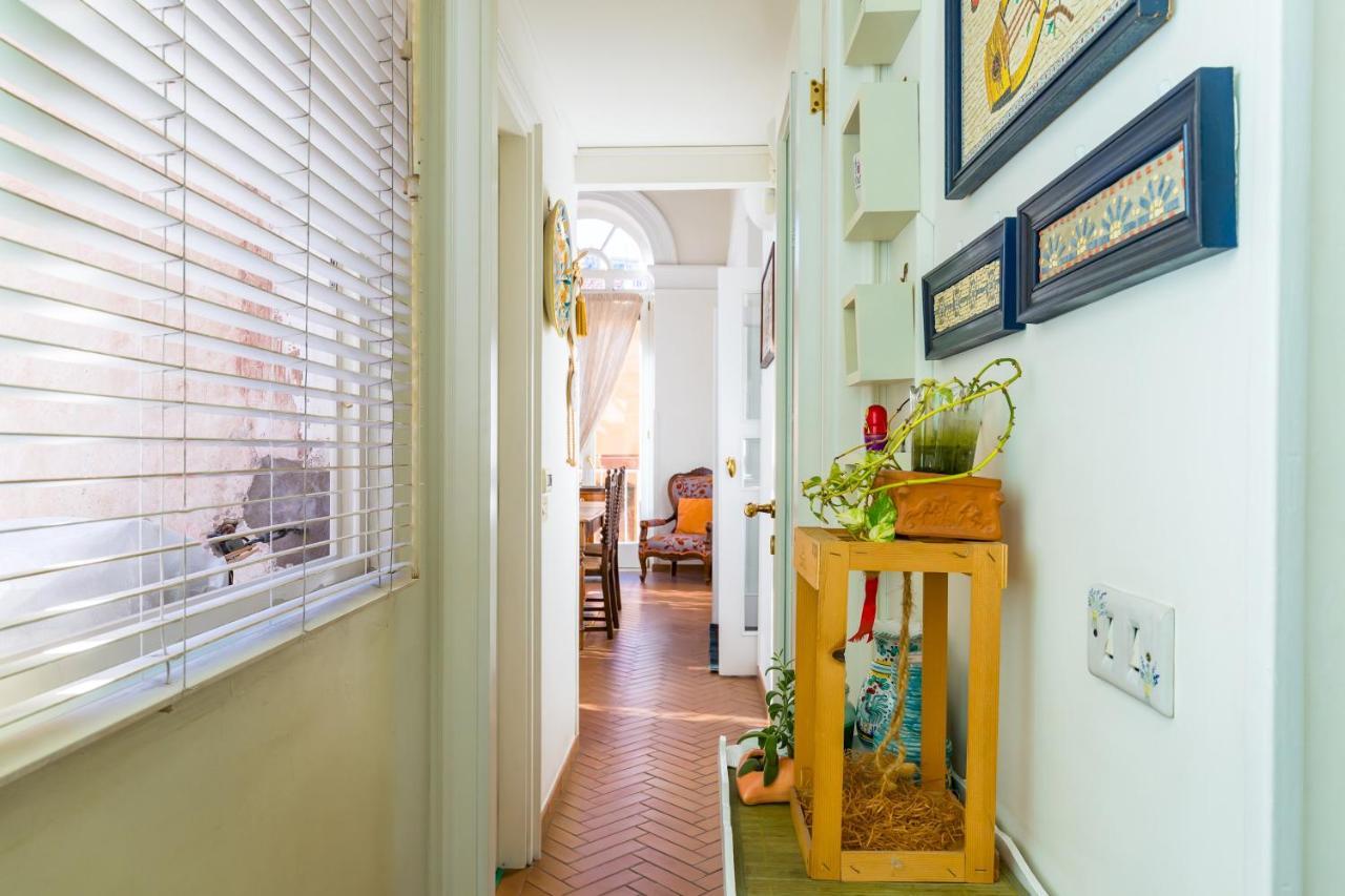 Residenza Capano Charming House By Napoliapartments Nápoles Exterior foto