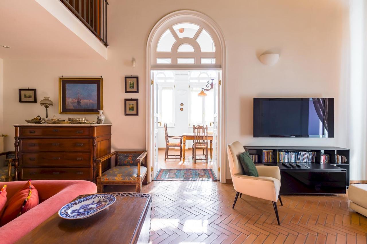 Residenza Capano Charming House By Napoliapartments Nápoles Exterior foto