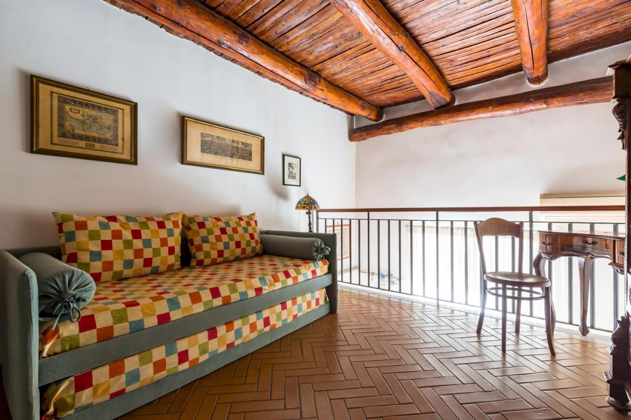 Residenza Capano Charming House By Napoliapartments Nápoles Exterior foto